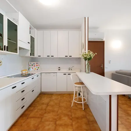 Holiday home Angioletta